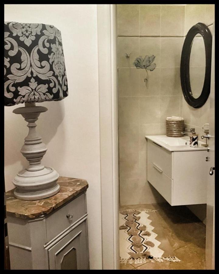 La Dimora Del Capitano Apartment เจนัว ภายนอก รูปภาพ