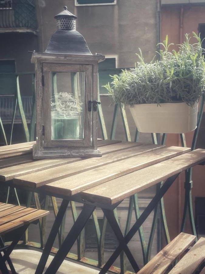 La Dimora Del Capitano Apartment เจนัว ภายนอก รูปภาพ